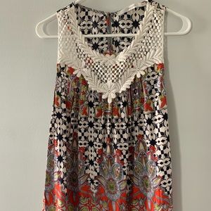🌷2 for $18🌷boho print tank w/lace